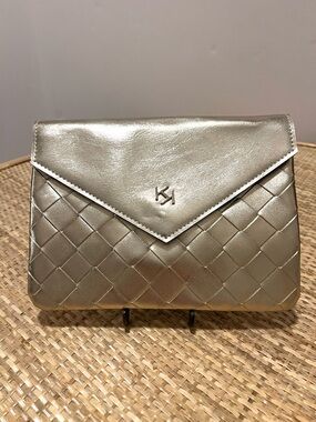 Kiko Milano Metallic Gold Vegan Leather Woven Envelope Clutch Purse Prom Gala